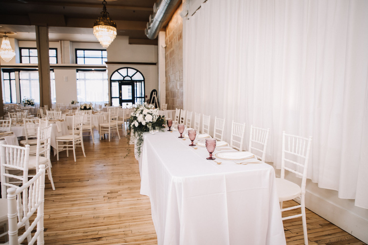 The Avenue Room