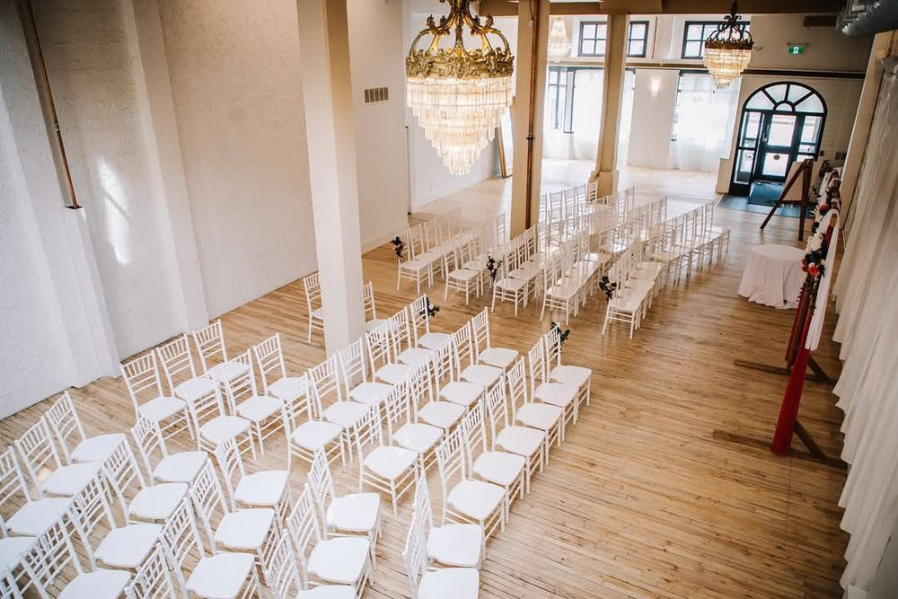 The Avenue Room